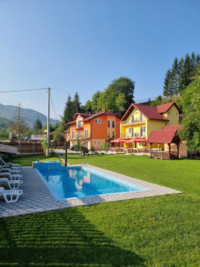 Green Villas Tjentiste Exterior photo